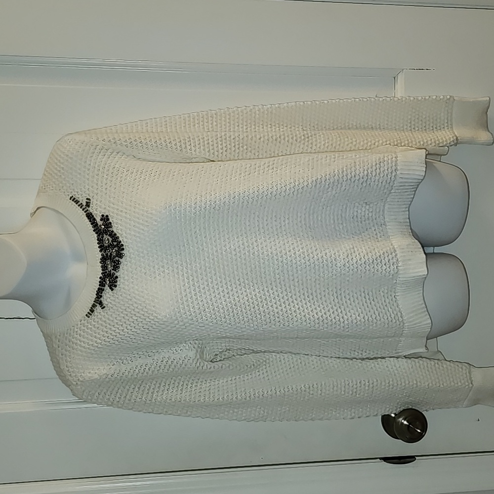 Arizona L white sweater